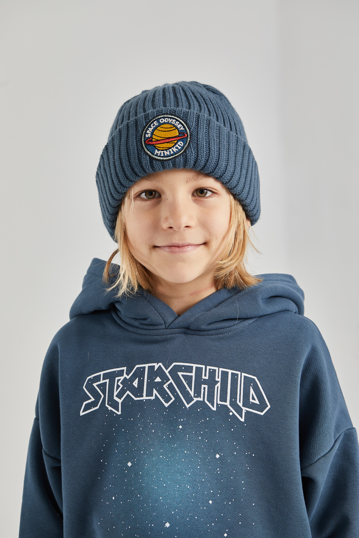 DONKER BLAUWE HOODIE |SWEATER MET CAPUCHON | STOERE KINDERKLEDING