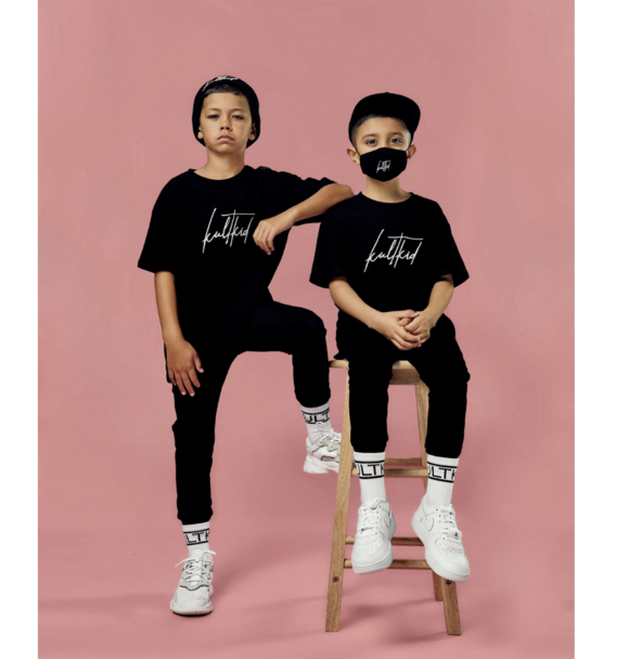 OVERSIZED TSHIRT BLACK