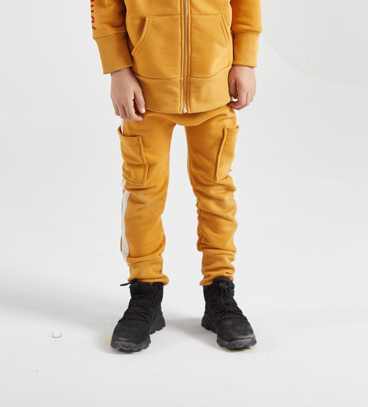 OCHER JOGGING PANTS | COMFORTABEL JOGGERS | KIDSWEAR