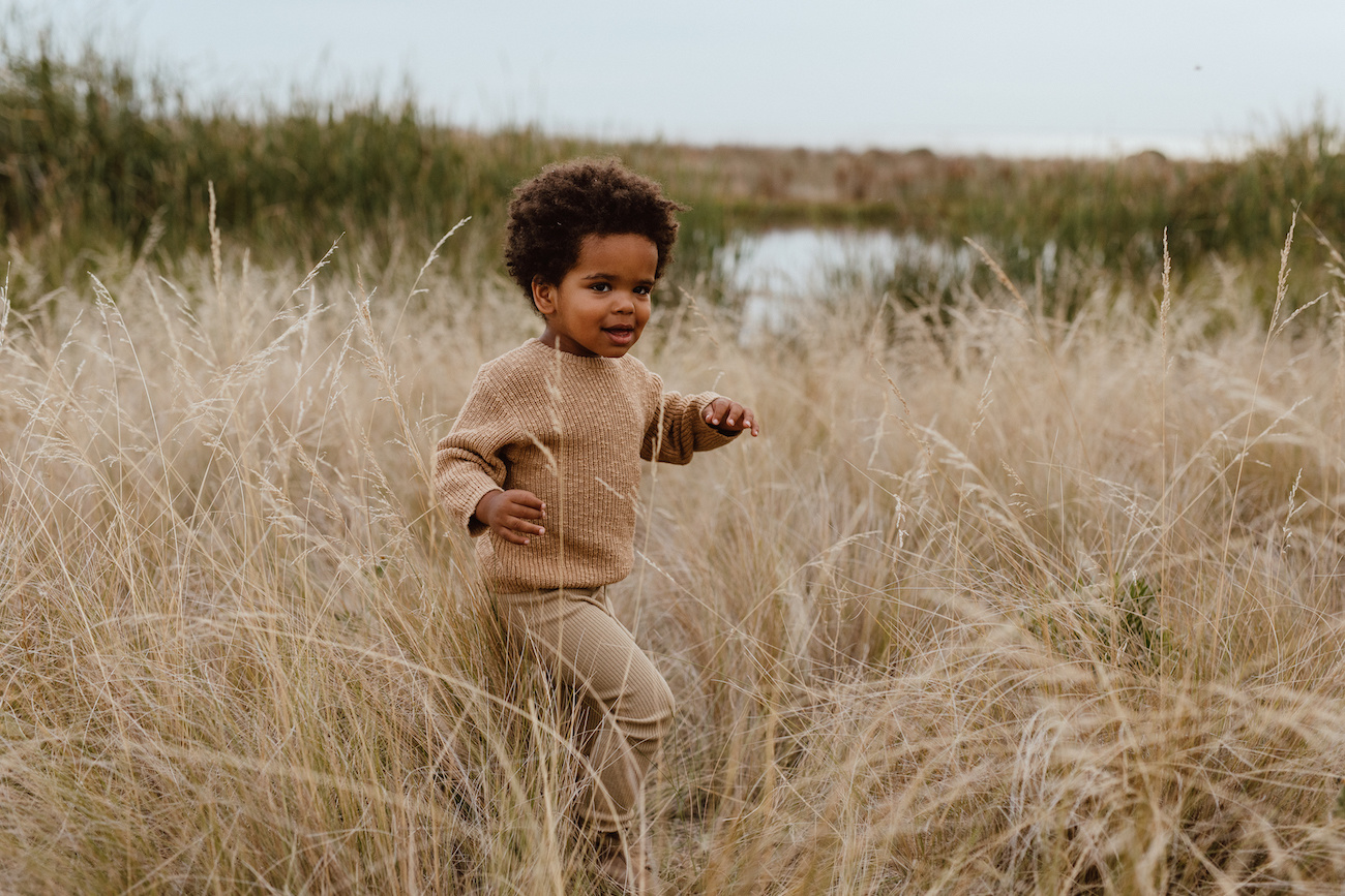 FINE KNITTED LEGGINGS | BEAUTIFUL BABY PANTS MADE OF RIBBED COTTON