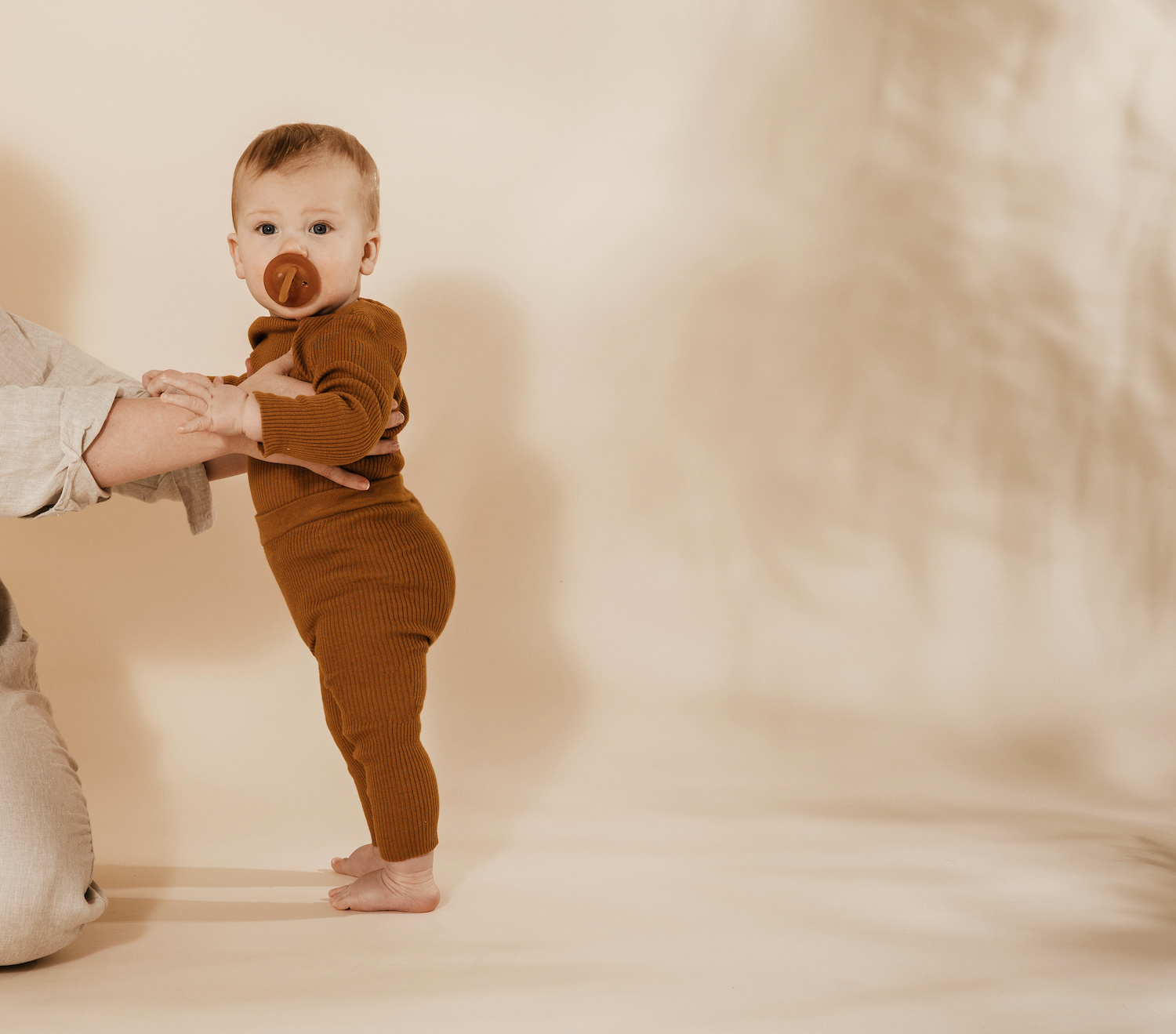 FIJN GEBREIDE LEGGING | PRACHTIG BABY BROEKJE VAN RIB KATOEN