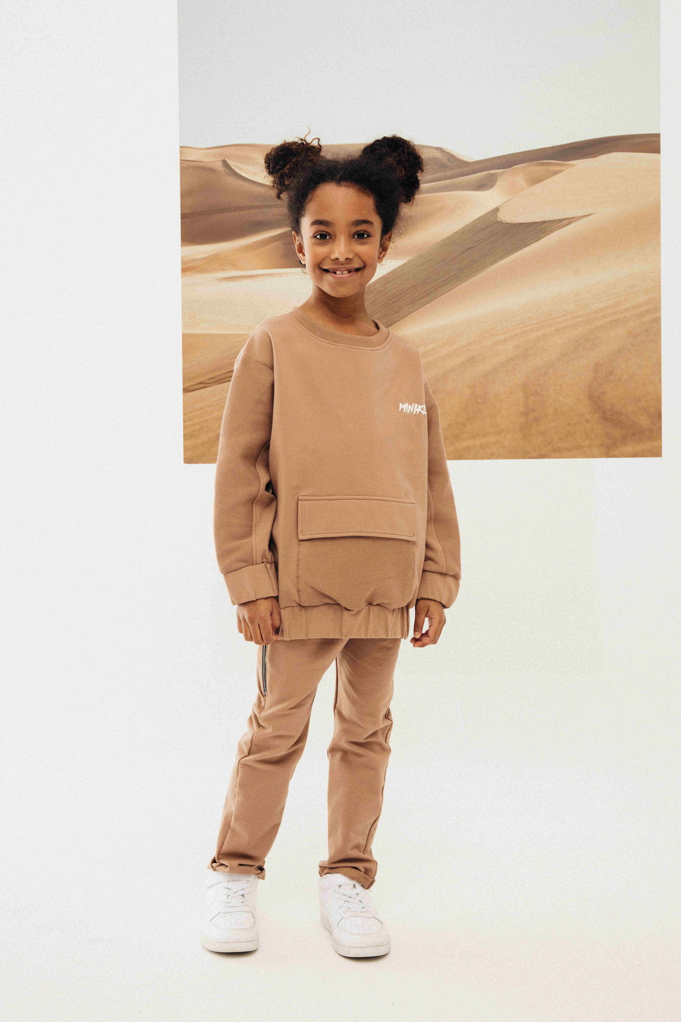 BRUINE JOGGING BROEK | COMFORTABEL BROEKJE | STOERE KINDERKLEDING