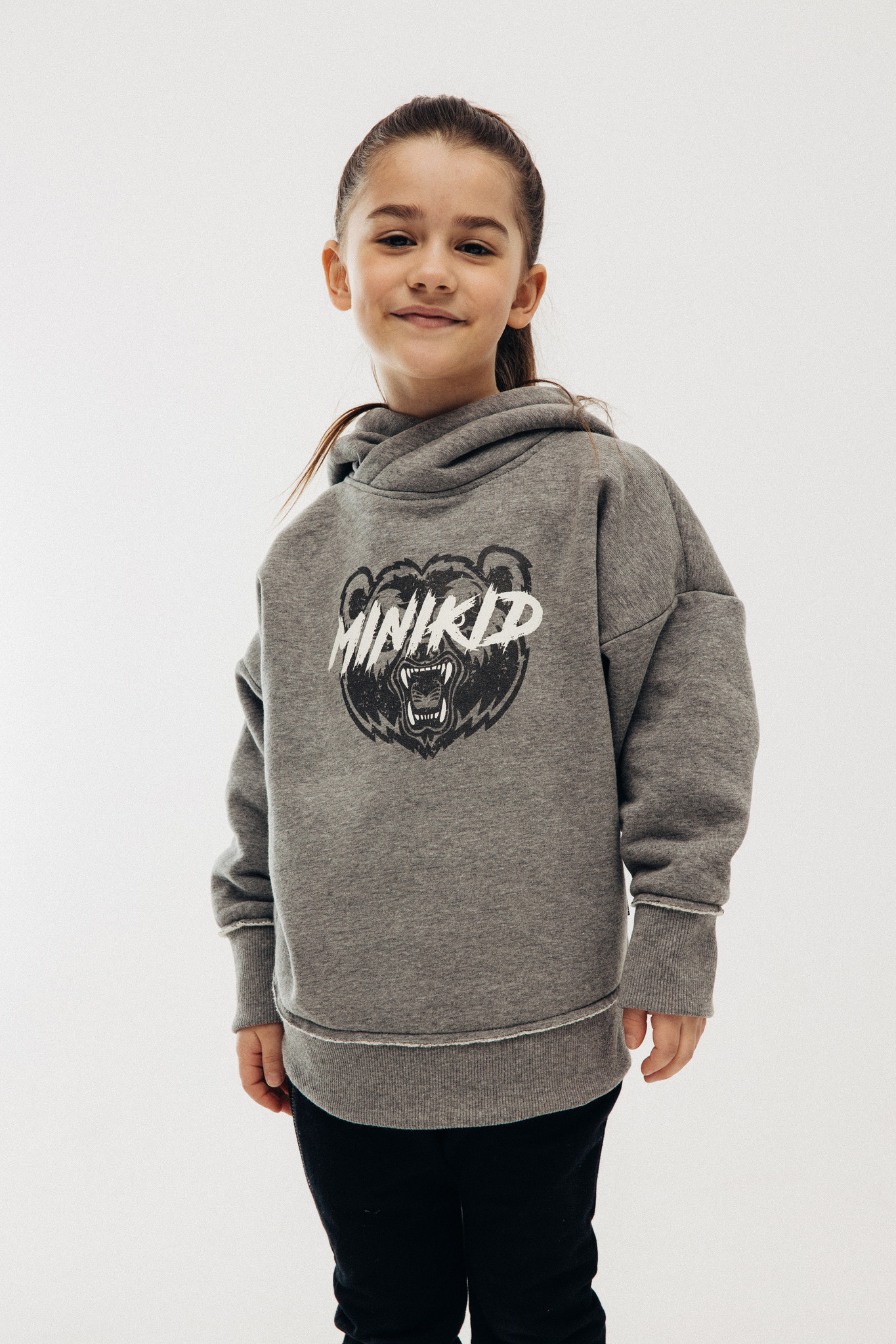 GRIJZE HOODIE | SWEATER MET CAPUCHON | STOERE JONGENSKLEDING