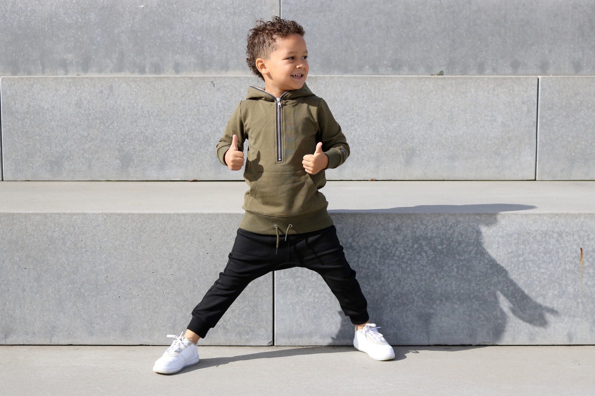 BLACK JOGGER | JOGGING TROUSERS FOR CHILDREN | BOYS CLOTHING