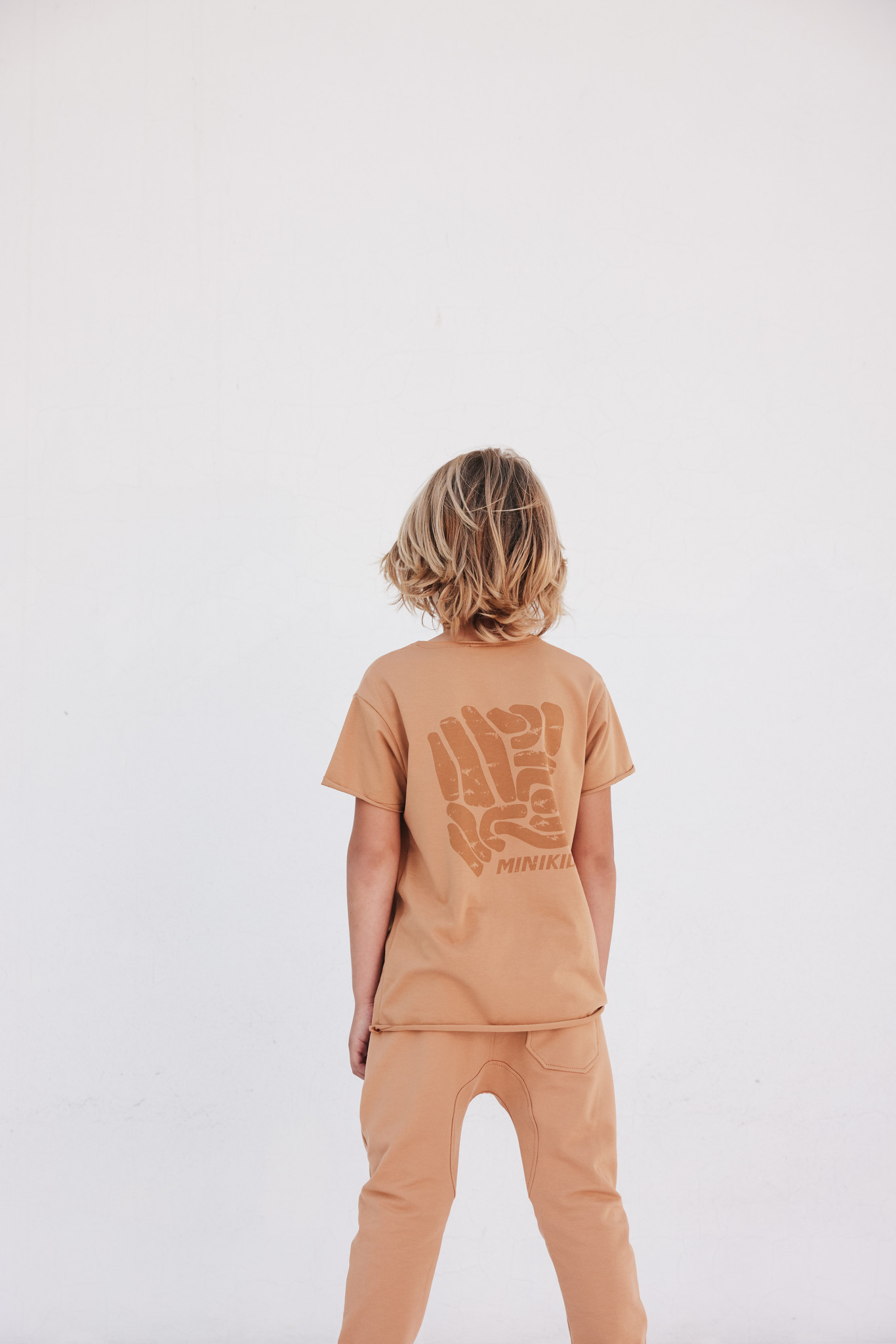 Minikid BRUIN T-SHIRT VOOR JONGENS | STREETSTYLE KINDERKLEDING | MINIKID