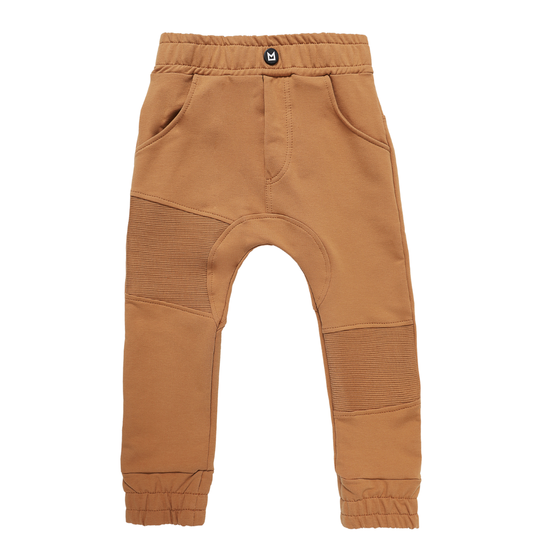 CARAMEL BRUINE JOGGER | ZACHTE JEANS | STOERE KINDERKLEDING ONLINE