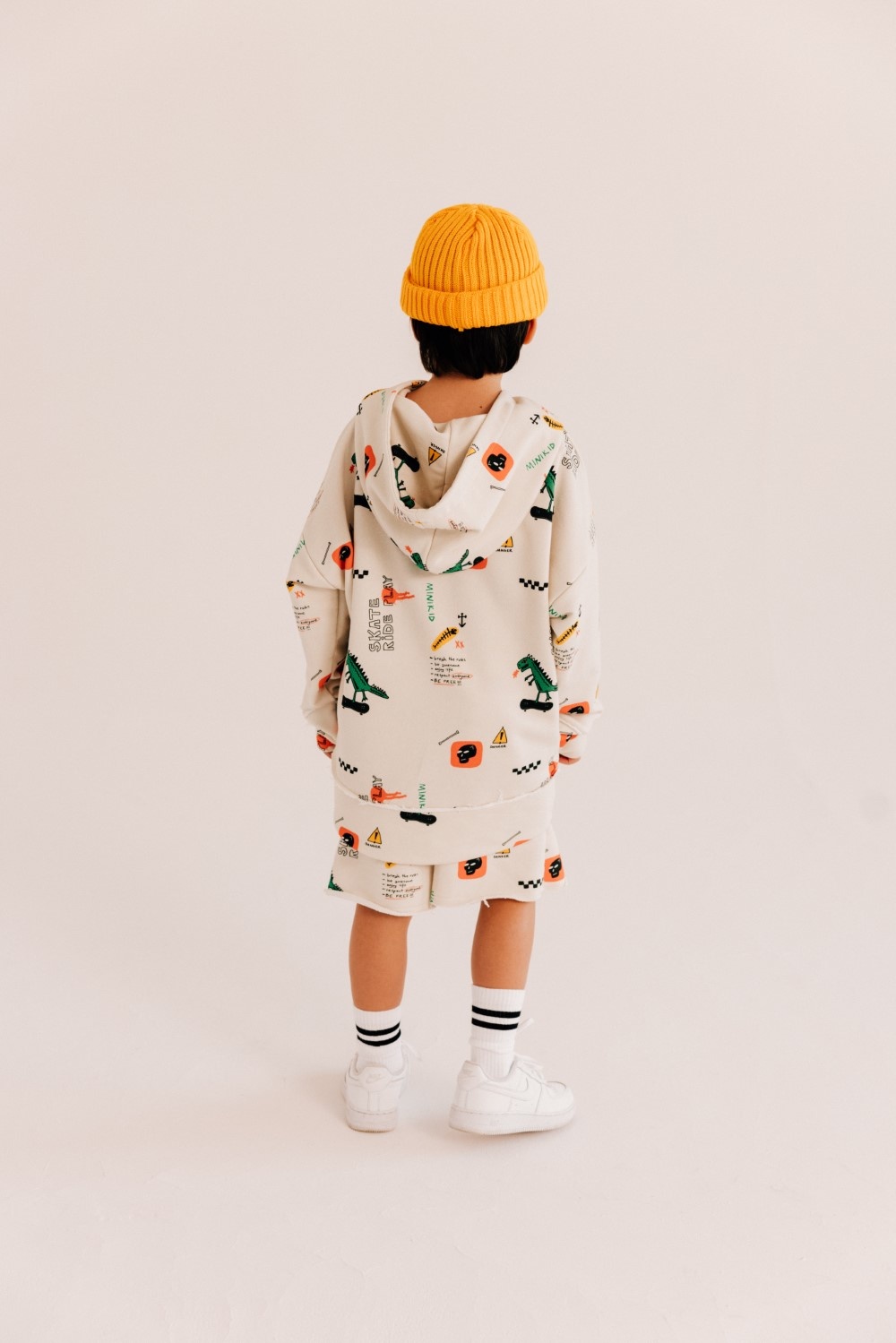 DINO HOODIE | SKATE SWEATER MET CAPUCHON | STOERE JONGENSKLEDING