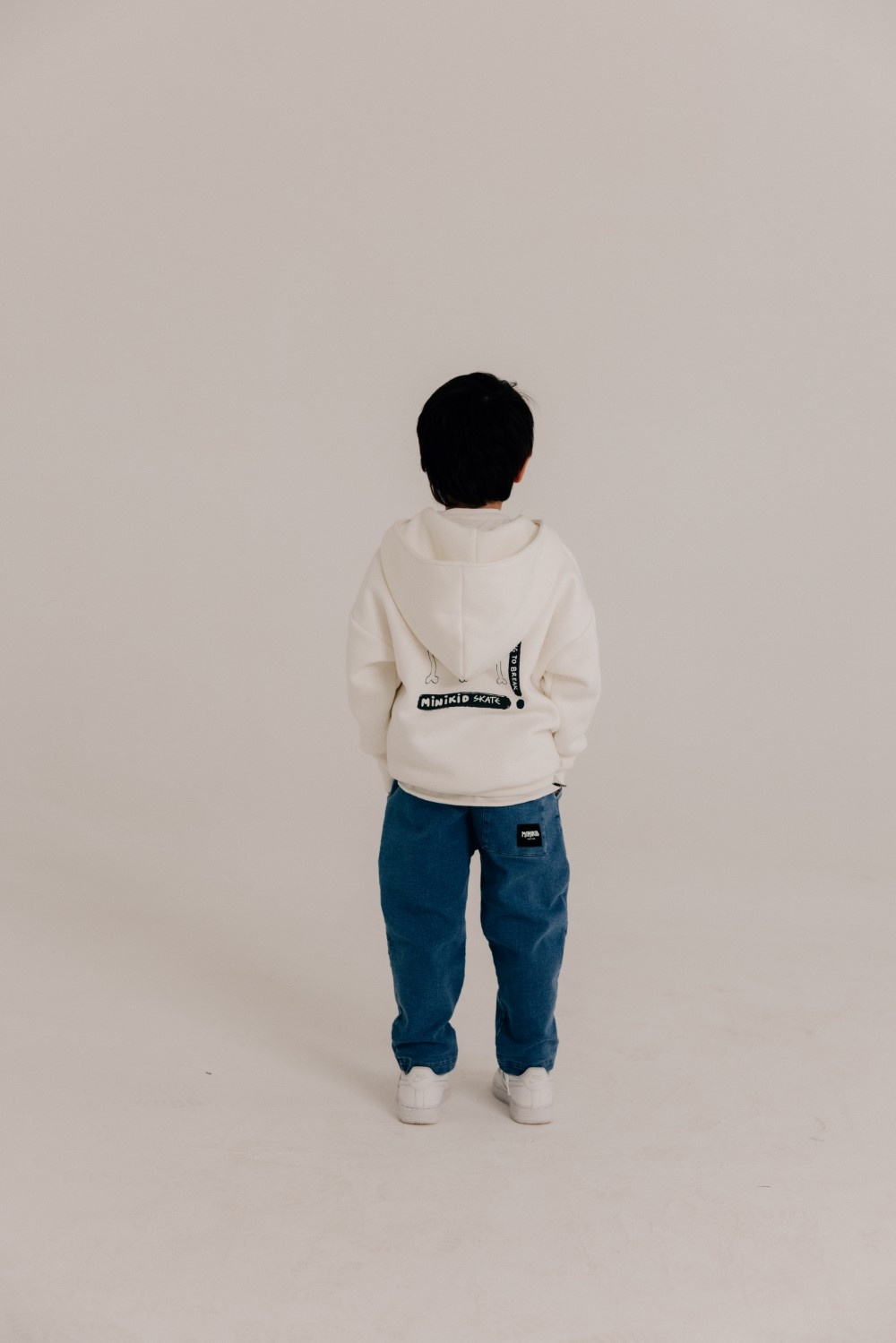 CREME WIT  VEST | LANG VEST MET CAPUCHON | STOERE KINDERKLEDING