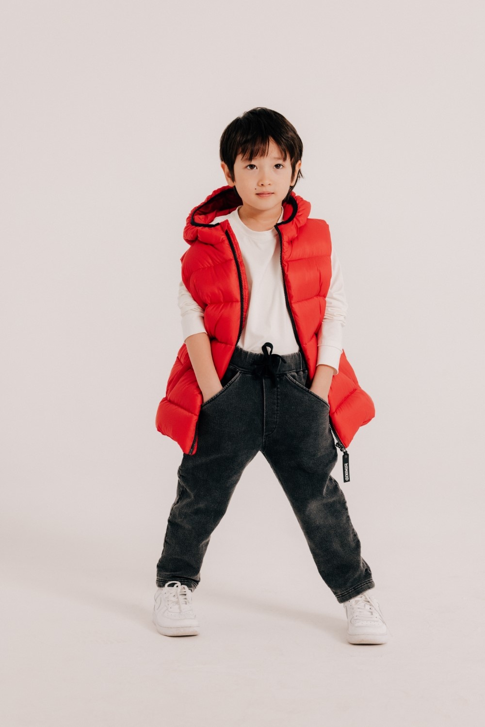 ZWARTE STOERE BROEK | COMFORTABEL BROEKJE | KINDERKLEDING