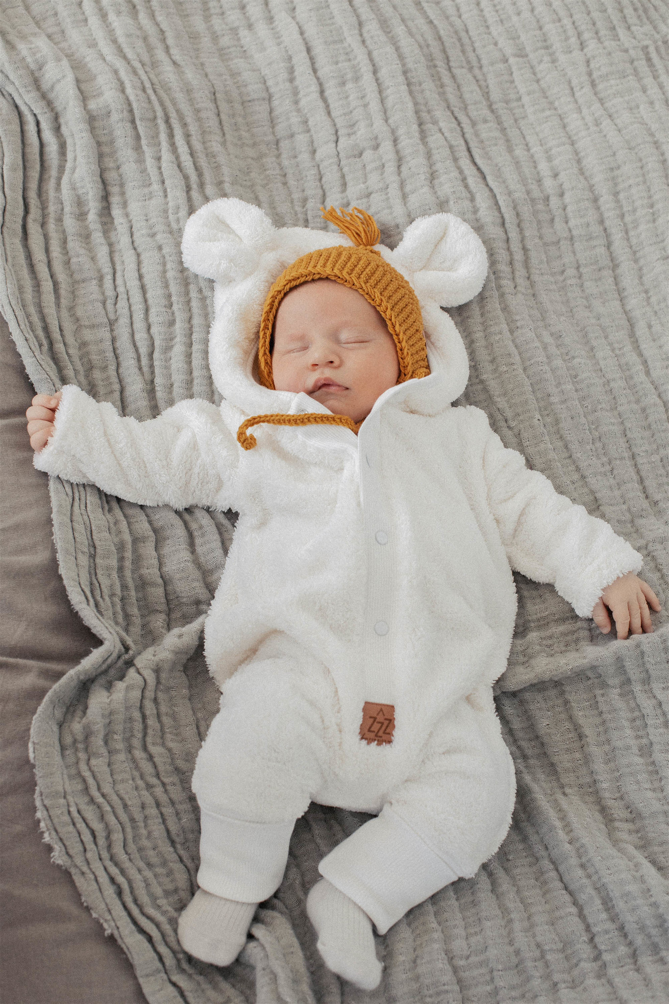 Zezuzulla BABY CLOTHING WITH EARS | BEAR SUITS FOR BABIES | WARM BABY SUPPLY