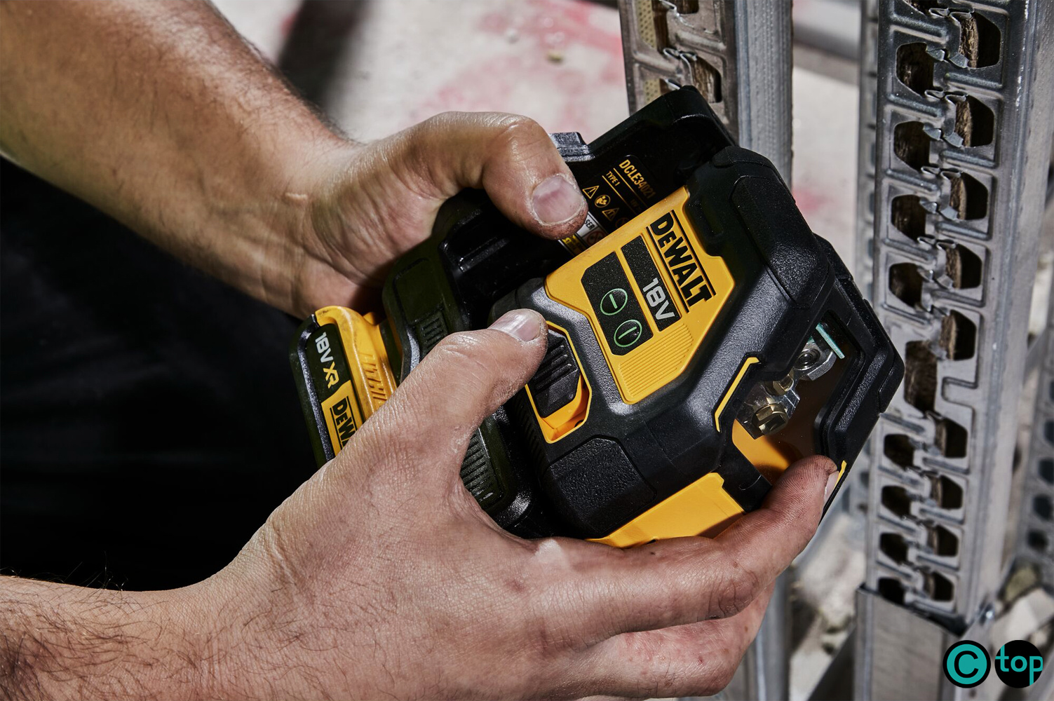 DCLE34021 Compact 18V Lijnlaser Groen