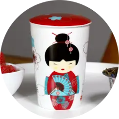 Tea eve 'Little Geisha Red' met theezeef