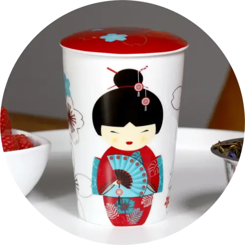 EigenArt Tea eve 'Little Geisha Red ' met theezeef