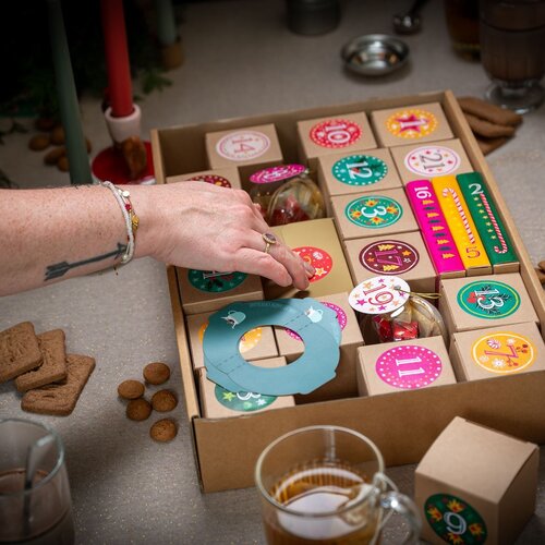 Van Bruggen Thee Chocobommen & Thee Adventskalender