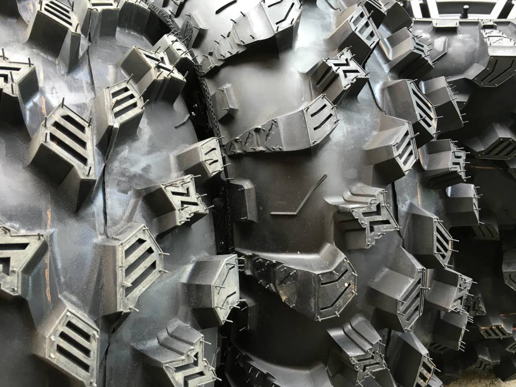 ITP ATV Felgen Komplettreifensatz 12 Zoll ITP SS212 schwarz mit Pit Bull