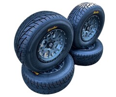 Moose Utility 545X ATV Komplettreifensatz LK 4x110 - grau satin mit CST Stryder