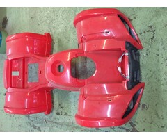 Verkleidungsteil für S-8 Farmer Kinderquad in rot mit Scheinwerfer