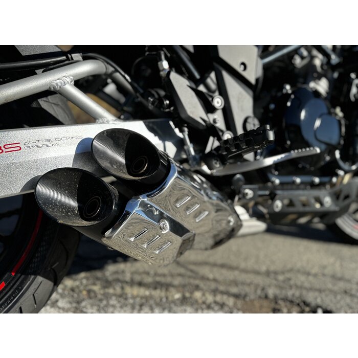 Motobi DL 400 Naked