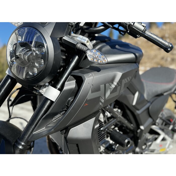 Motobi DL 400 Naked