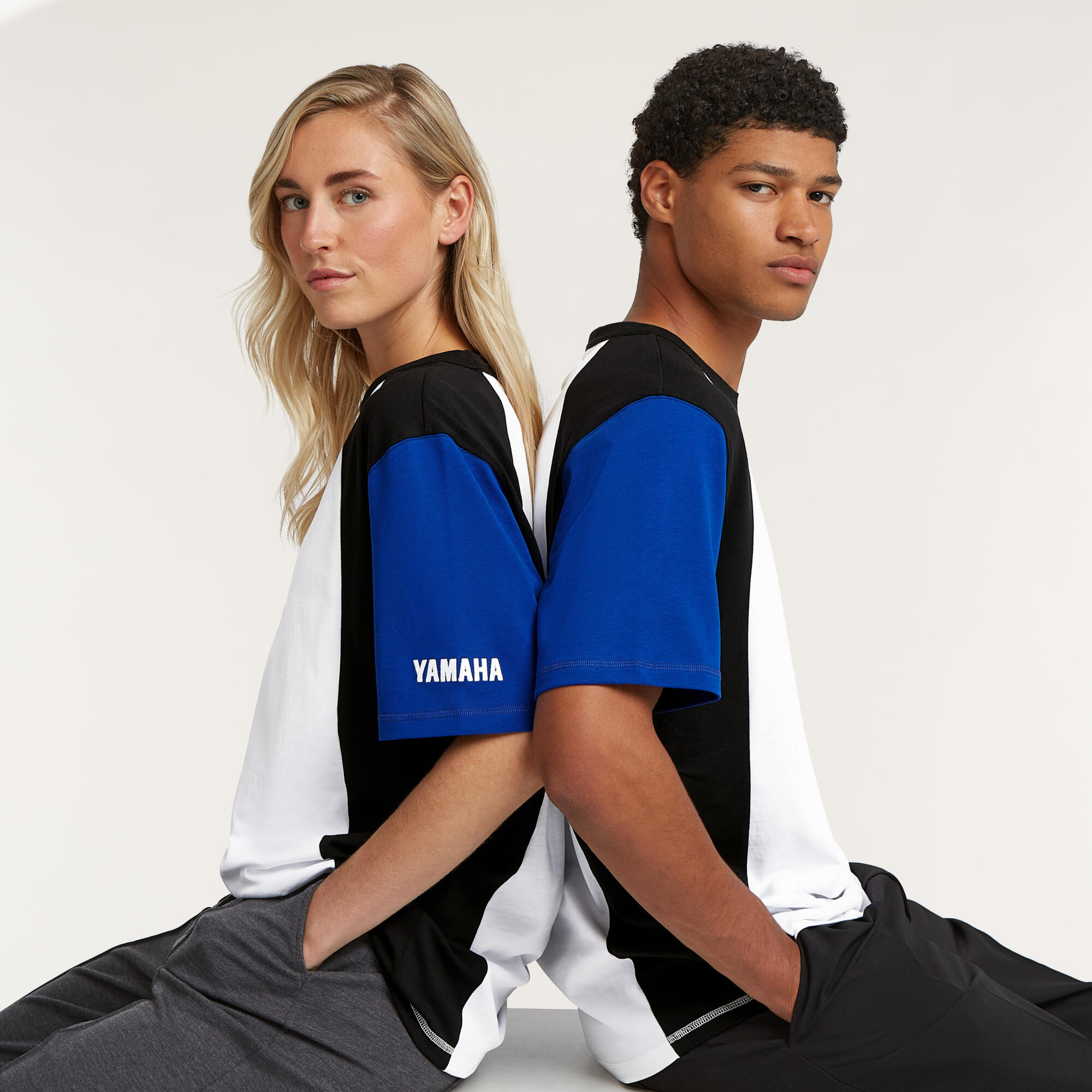 Yamaha Paddock Blue Urban Unisex T-Shirt blau - weiss