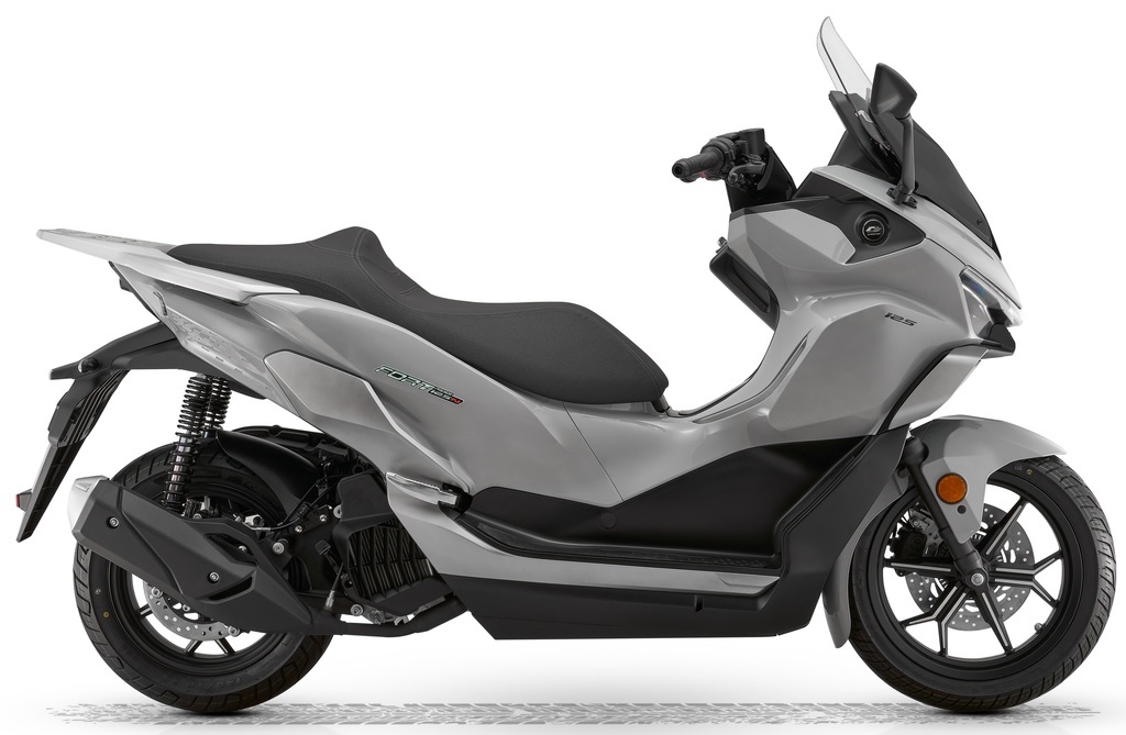 QJMOTO Fort 125 N Scooter