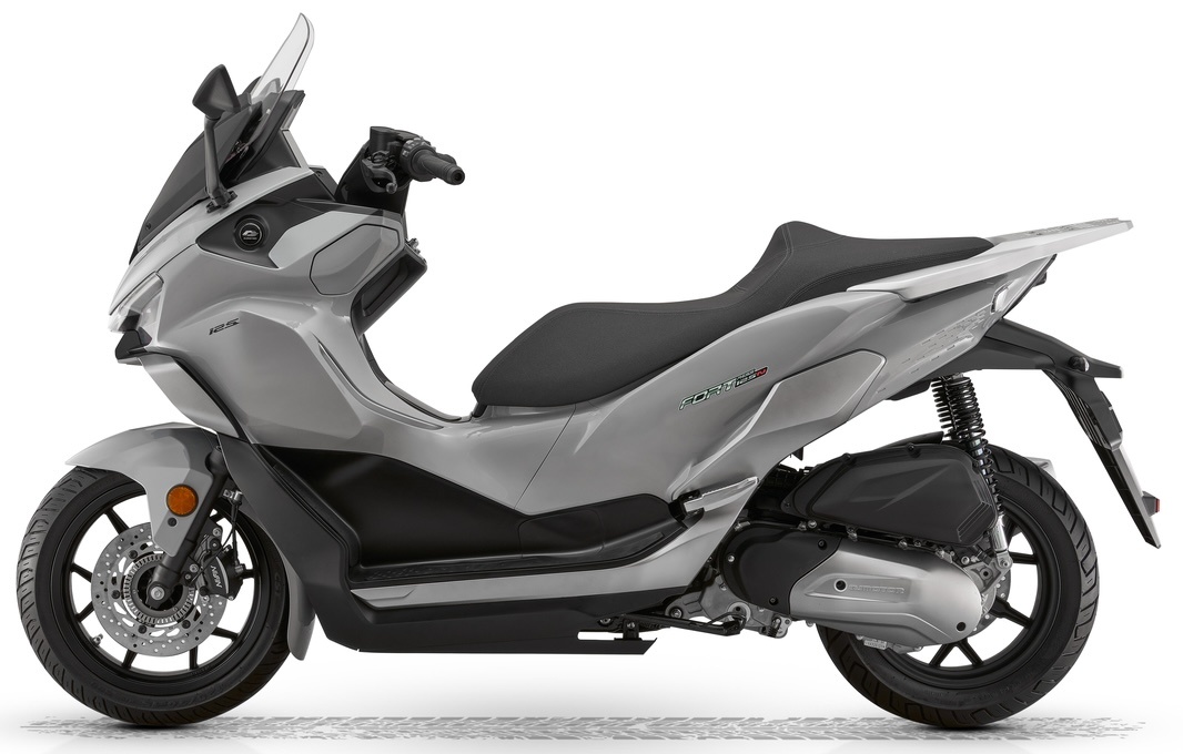 QJMOTO Fort 125 N Scooter