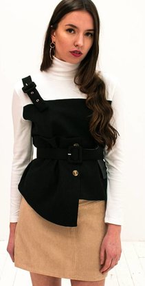 Contrast Top with Belt