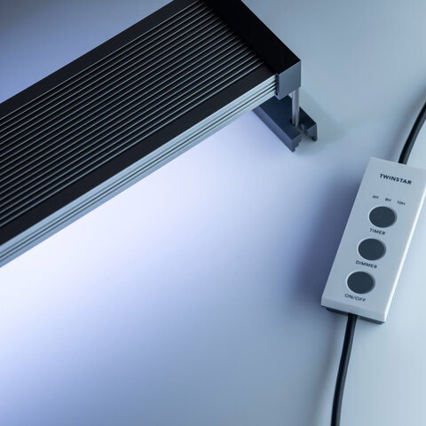 LED Aufsetzleuchte A-Line II (45-70cm - 2 Modelle)