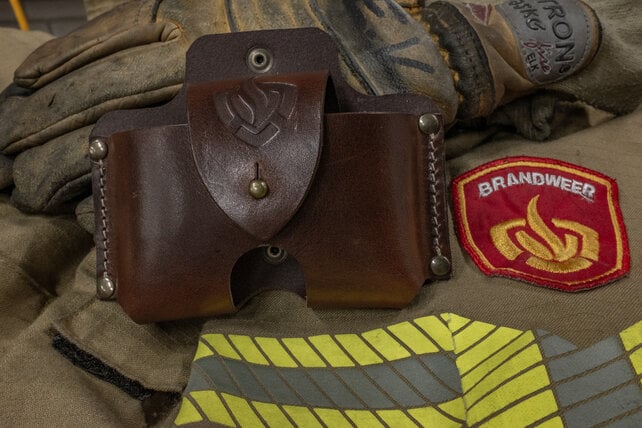 Pager holder PreCom P2 Duke & Sons Model A