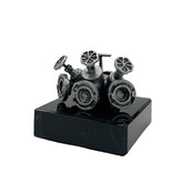 Figurine manifold Figurine manifold