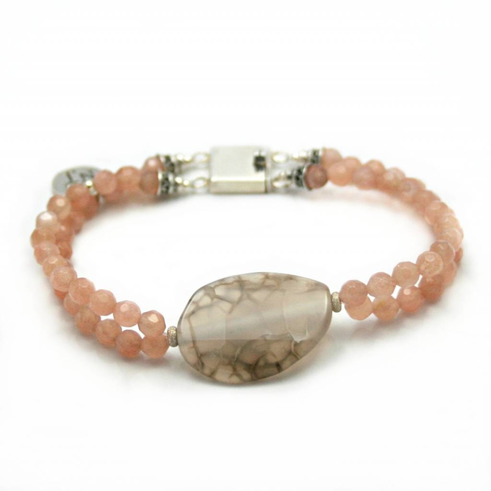 Moonstone and agate, Rosalin