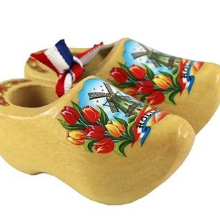 Souvenirs clogs clear varnished 8 cm