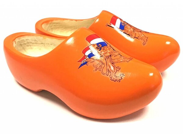 Nijhuis klompenfabriek Oranje Klompen met Leeuw