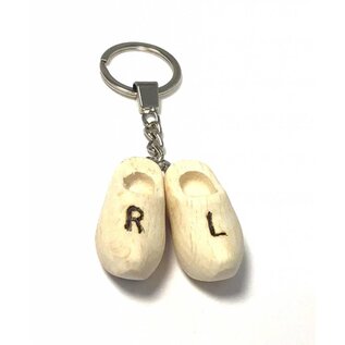 keychain with 2 clogs 4 cm with engraving