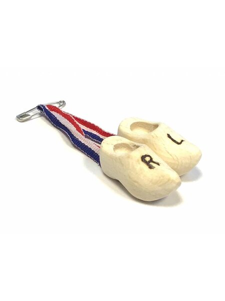 Corsage met 2 klompjes 4 cm met gravering