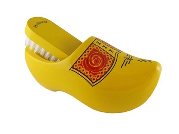 Brush clog farmer motif
