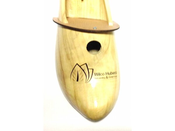 Vogelhaus-Clog mit Logo