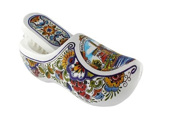 Brush clog poly windmill