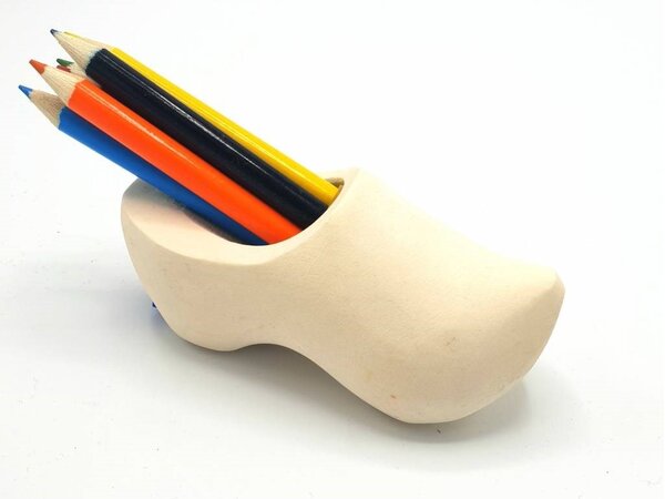 Nijhuis klompenfabriek Clog sharpener with engraving with colored pencils