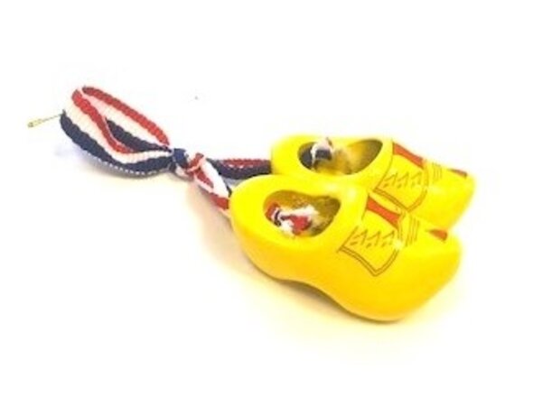 Broche / corsage klompjes boerengeel