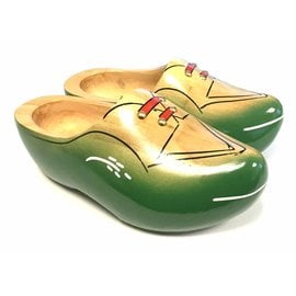Robust wooden shoes green