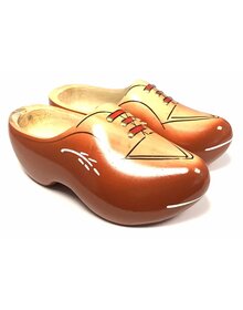Sturdy Wooden Clogs Red/Brown – Tough, Comfortable and 100% Dutch