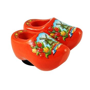 Magnetic clogs orange