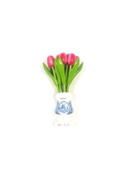 Roze-witte houten tulpen in een wit houten vaasje