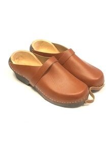 Brown skipperclogs