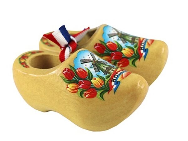Transparent lackierter Souvenir Clog