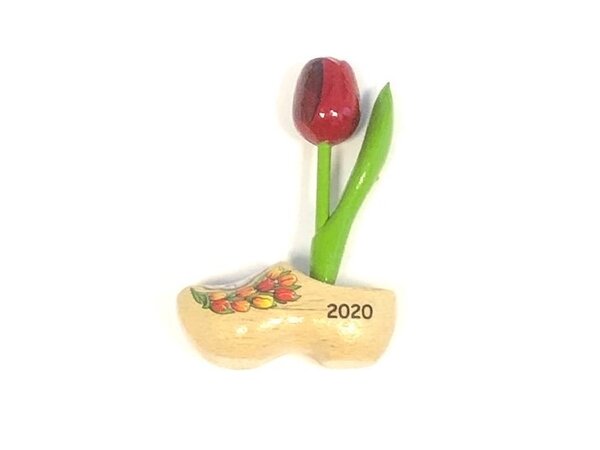 Tulpen aus Holz auf einem Clog mit Text