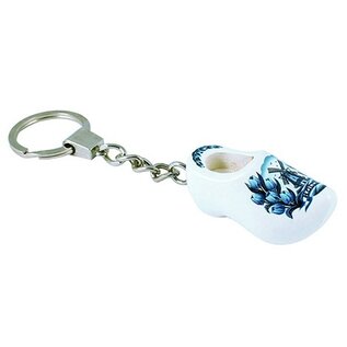 keychain with clog with text