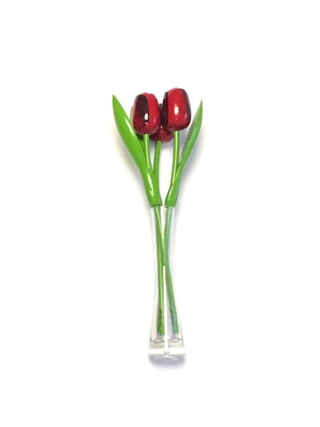 Rote Tulpen aus Holz in Glasvase