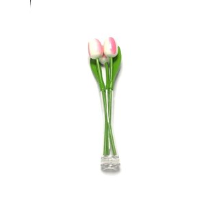3 wit - roze houten tulpen in een glazen vaas